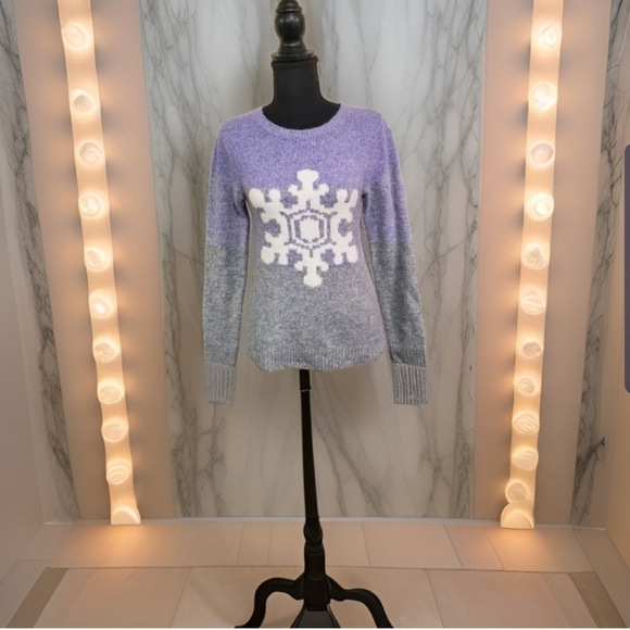 Cupcake and Cashmere Winter Sweater Size Extra Small - Picture 4 of 5